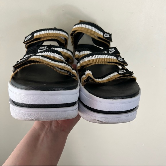 NIKE ICON CLASSIC SANDALS Women – Black/White-metallic Gold-white Size 12 - Picture 8 of 12